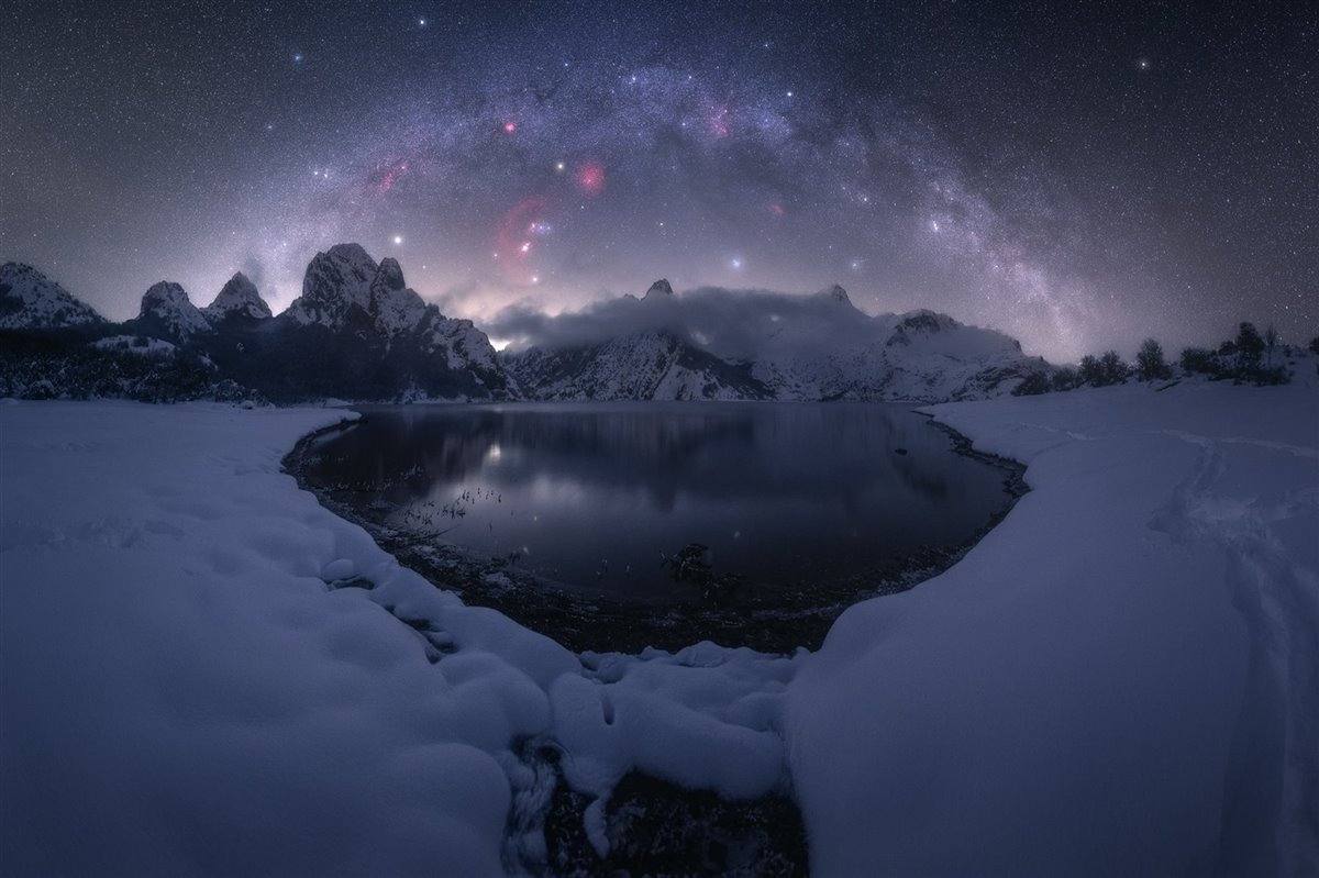 2 Pablo Ruiz Milky Way Photographer Of The Year (1)