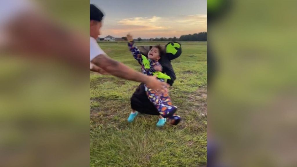 Niño Secuestrado Por Alienígena