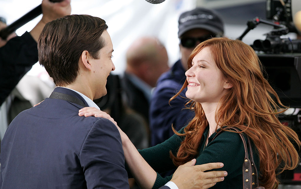 Kirsten Dunst And Tobey Maguire On Set Of Spider Man 3   June 10, 2006