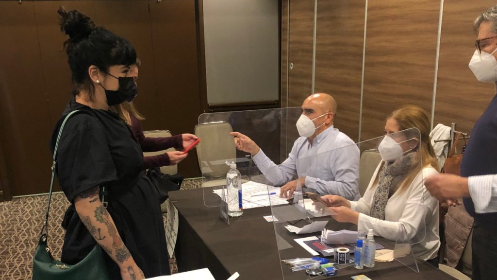 Mon Laferte Voto Embaja De Chile En México