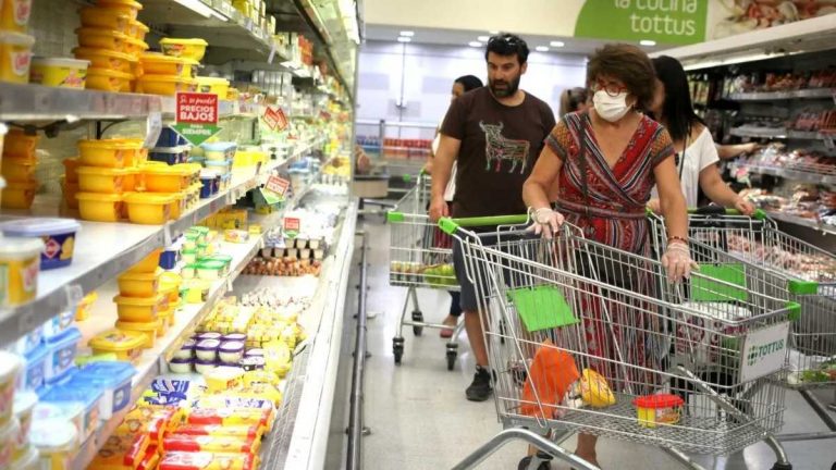 Año Nuevo Supermercados Comercio Como Funcionaran A Que Hora Cierran Abren Hasta Horarios