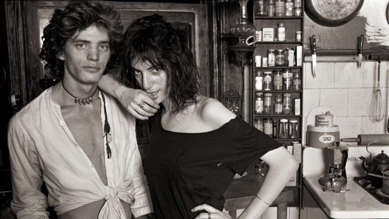 Patti Smith Robert Mapplethorpe Historia De Amor Noviazgo Pareja Novios Como Fue Murio Fallecio Fotografo Sadomasoquista