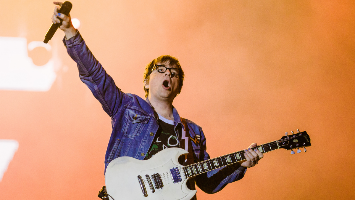 Rivers Cuomo "¿Cansados de Spotify? Vengan a Weezify" — Rock&Pop