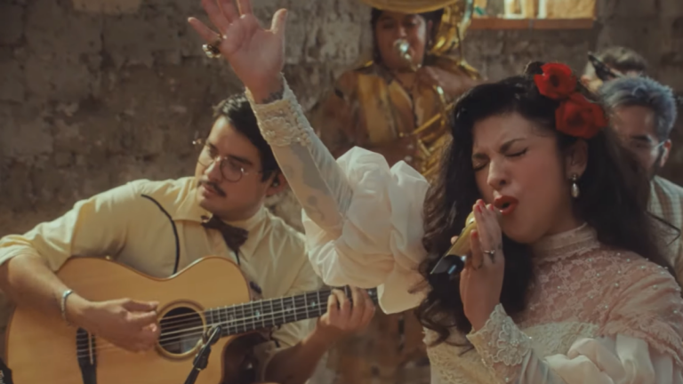 Mon Laferte Tiny Desk