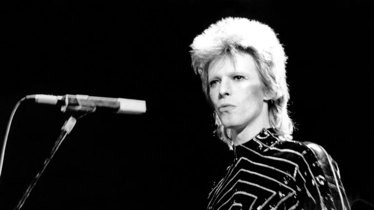 David Bowie Five Years Cancion Llorar