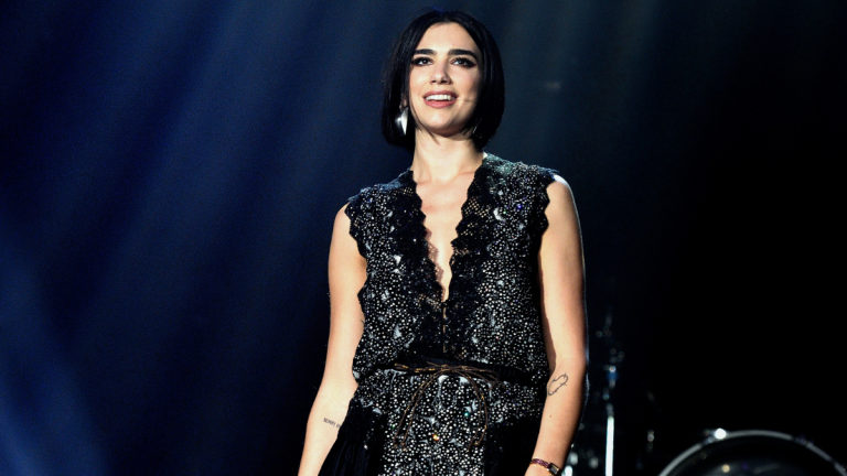¿Cómo se hizo famosa Dua Lipa?