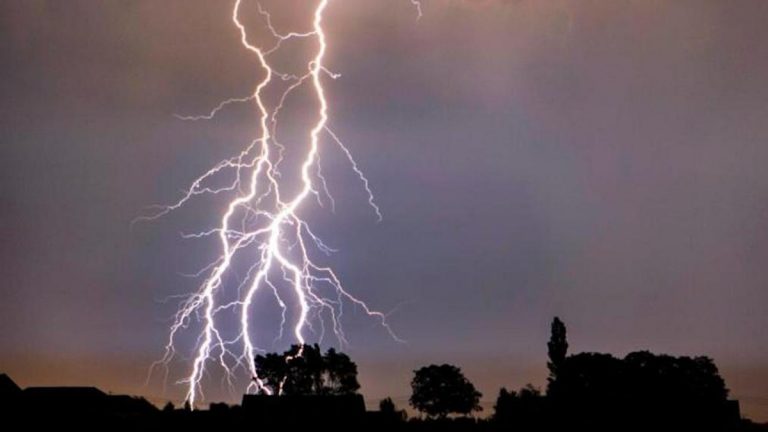 Tormentas Electricas Santiago Probable Emiten Aviso Direccion Meteorologica De Chile Meteo Pronostico Del Tiempo Martes Miercoles