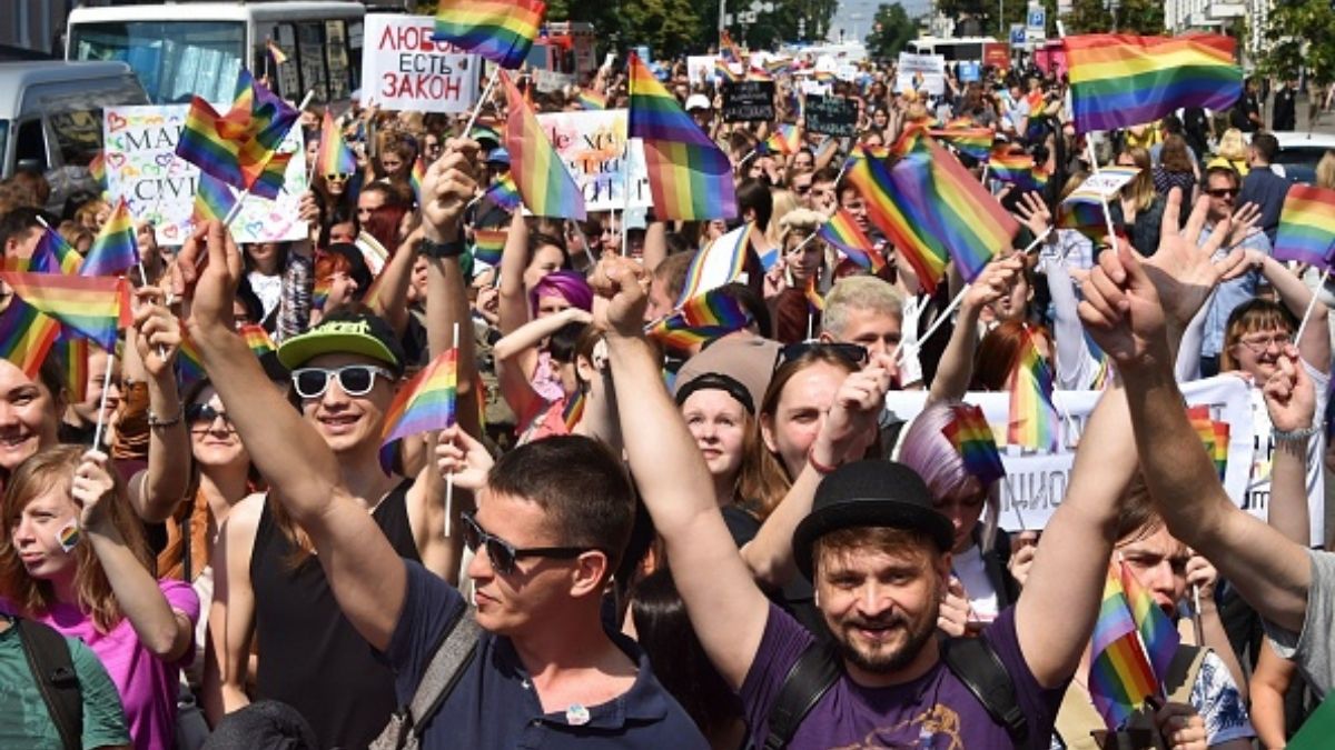 Archivo: Manifestación LGBTQ+ en Ucrania