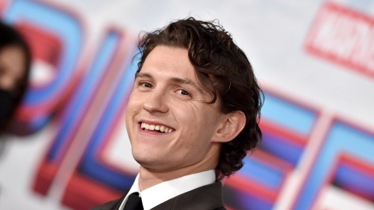 Tom Holland Spider Man Madre