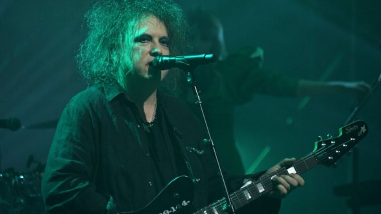 Robert Smith The Cure