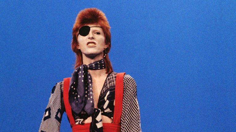 David Bowie figura de cera