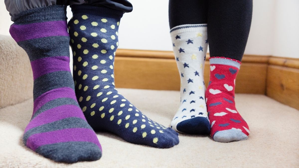 Por qué hoy se usan calcetines de diferente color? — Rock&Pop