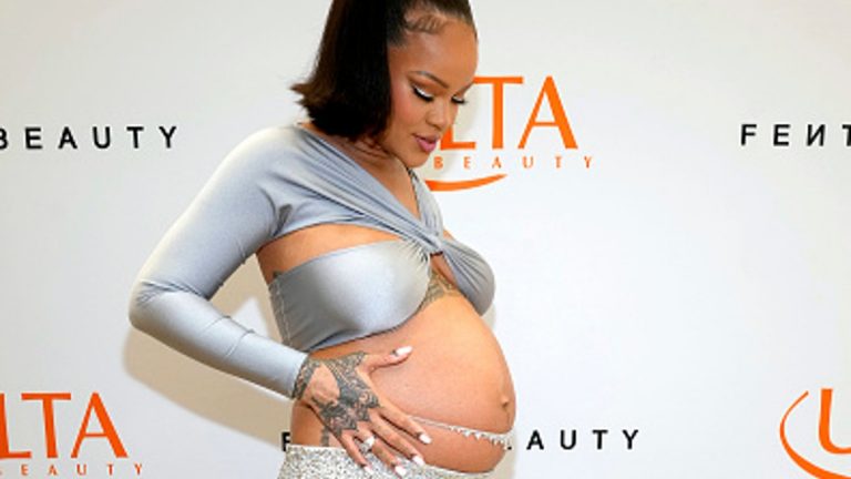 Rihanna ropa de embarazo