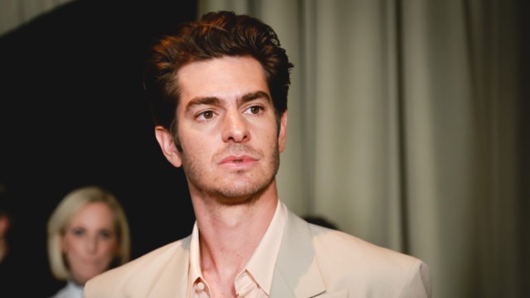 Andrew Garfield Redes Sociales