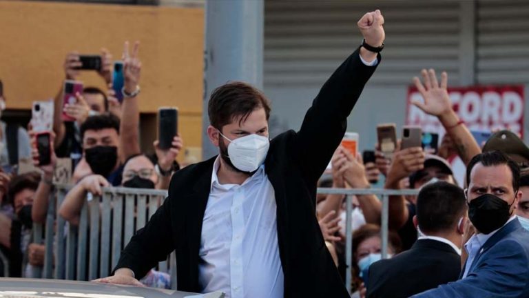 Gabriel Boric Foto Oficial Presidente