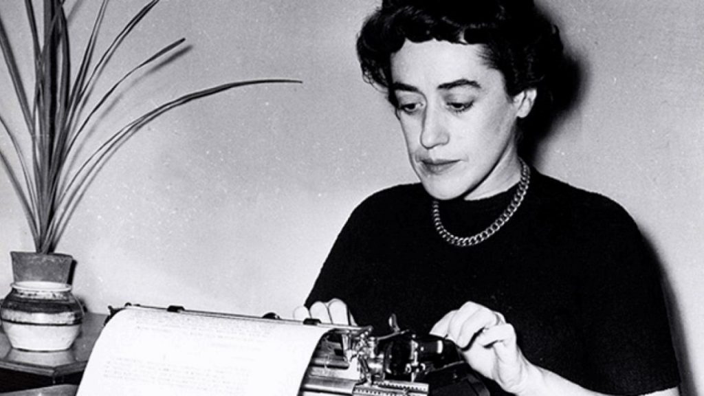 Isidora Aguirre Dramaturga Chilena