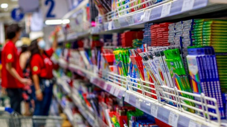 útiles Escolares Gratuitos