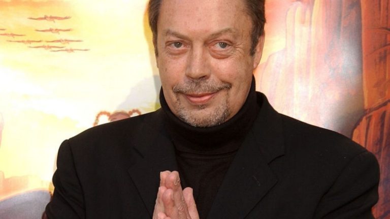 Tim Curry