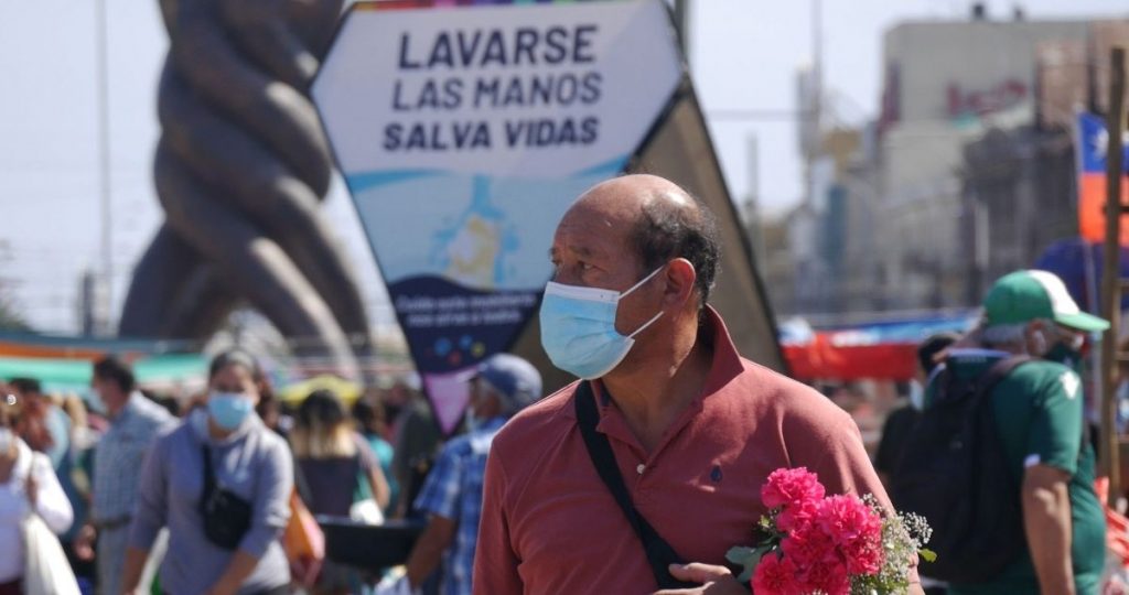 Uso Obligatorio De Mascarillas En Chile