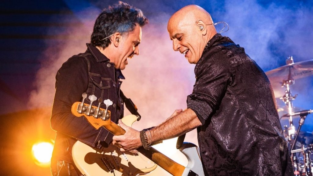 Reseña Gracias Totales