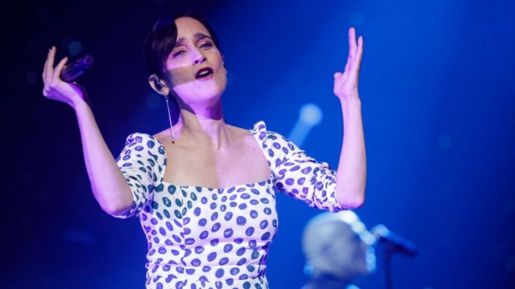 Portada Julieta Venegas (2)