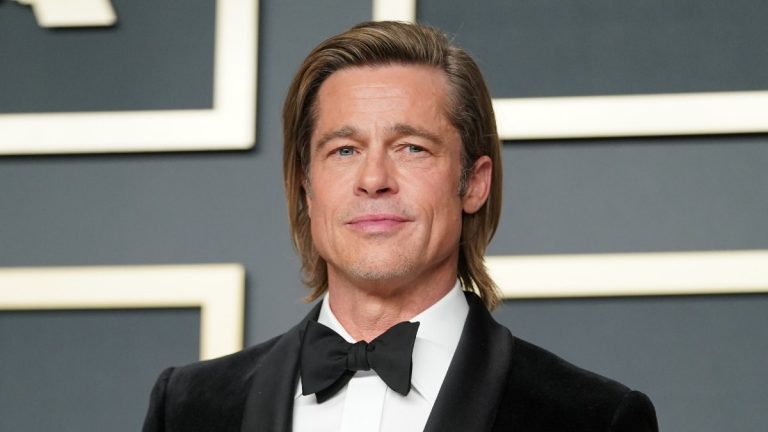 Brad Pitt Besar