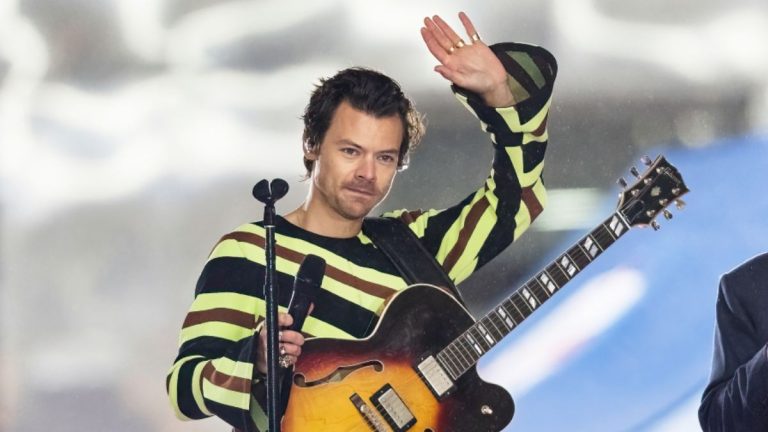 Harry Styles Matilda