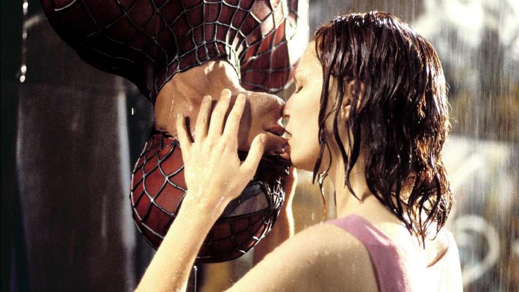 Spider Man Beso