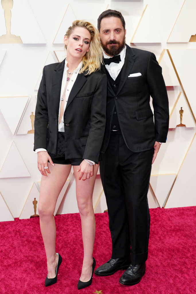 Kristen Stewart y Pablo Larraín en los Oscar 2022