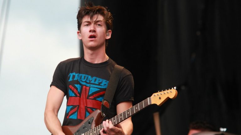 arctic monkeys título disco