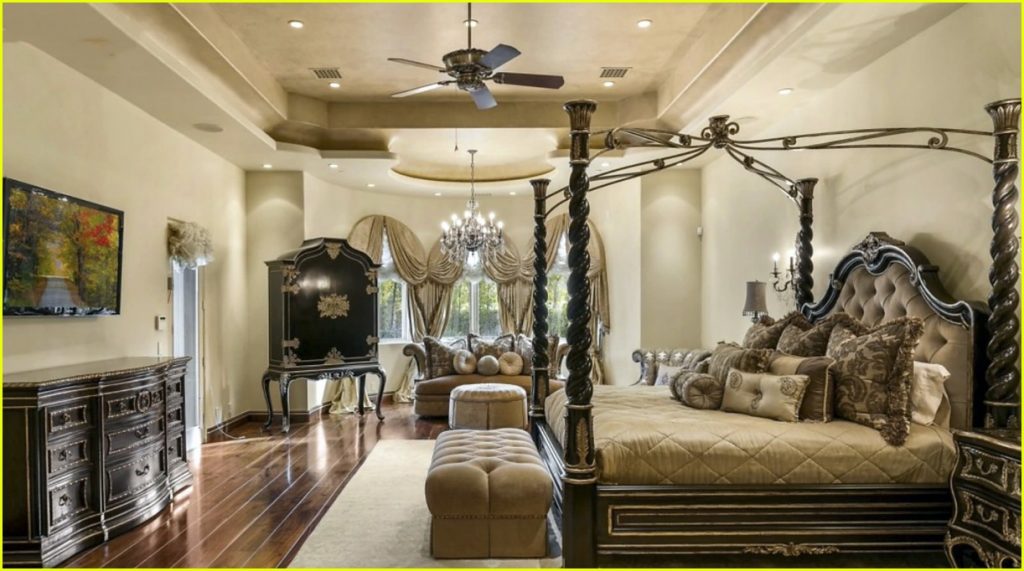 Britney Spears New House 27
