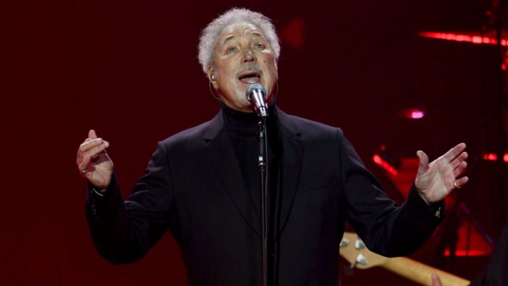 Tom Jones salud