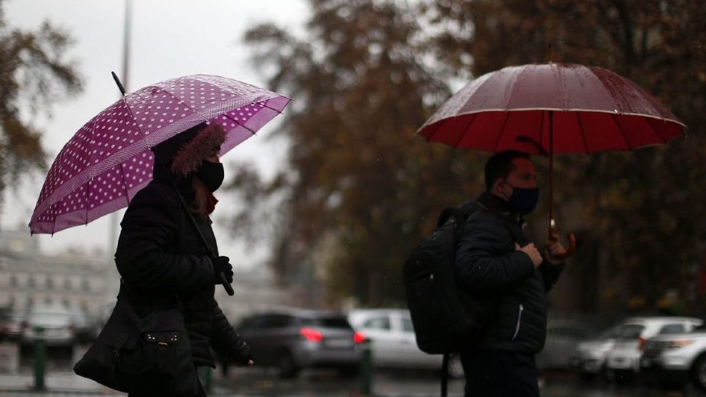 lluvia en santiago
