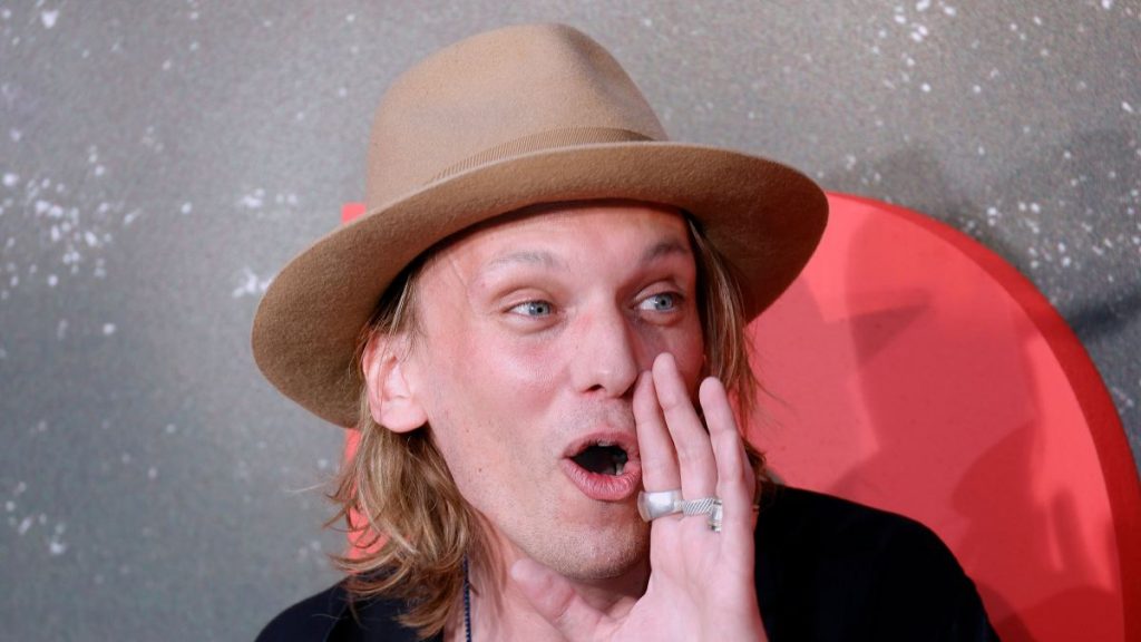 stranger things jamie campbell bower - copia