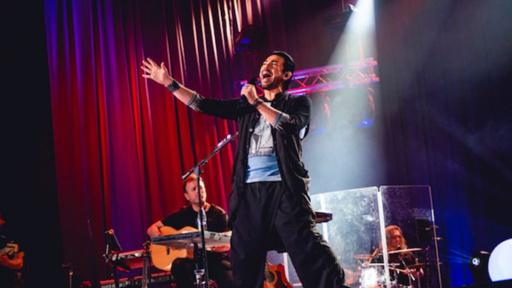 Concierto de Beto Cuevas