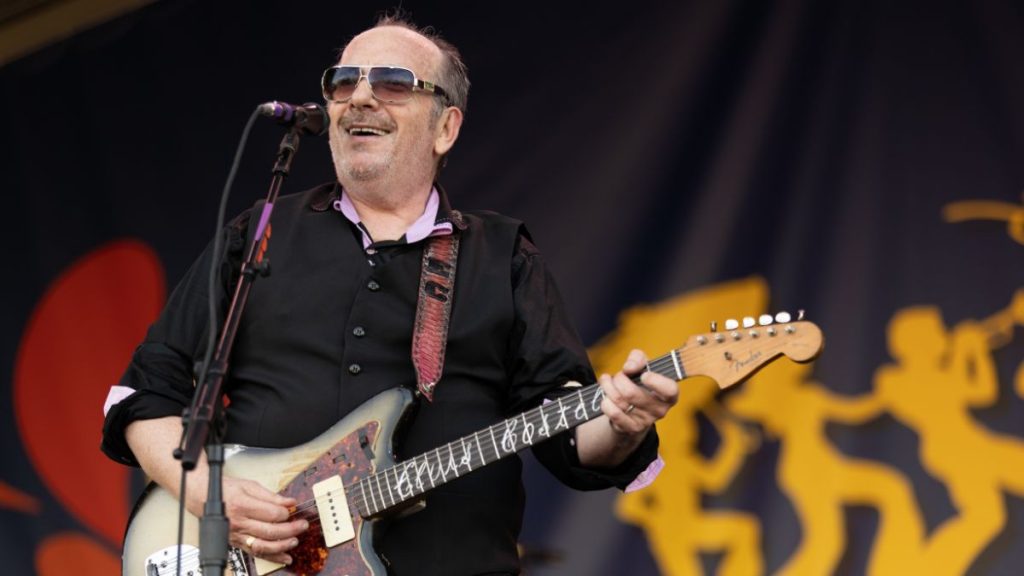 Elvis Costello residencia