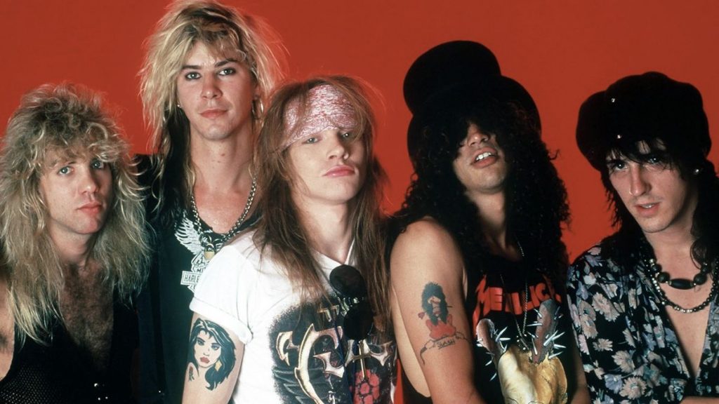 nuevo material Guns N' Roses