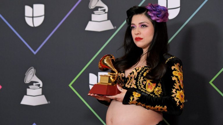 mon laferte grammy latino