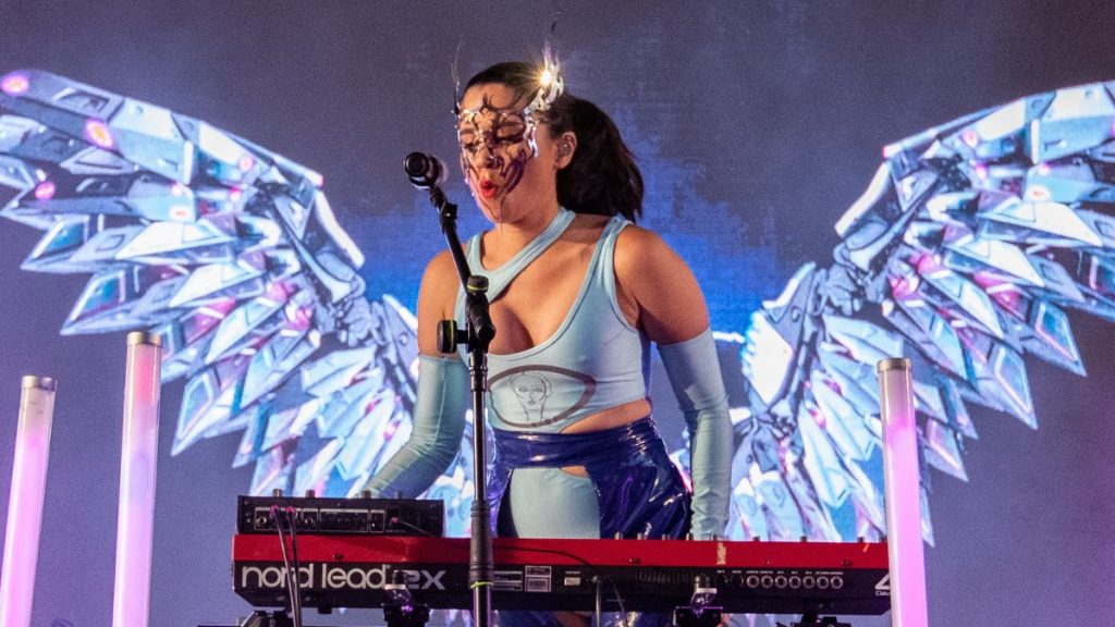 Javiera Mena Nocturna