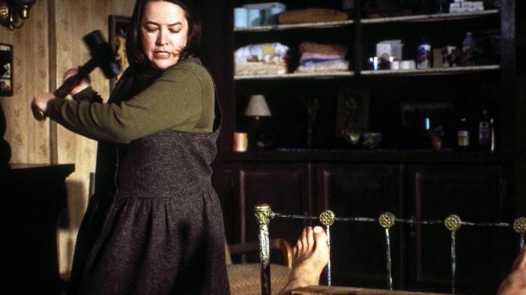 misery escena de los pies