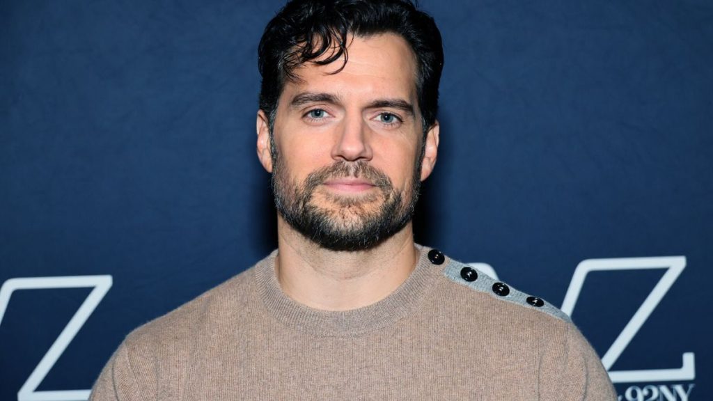 Henry Cavill novia