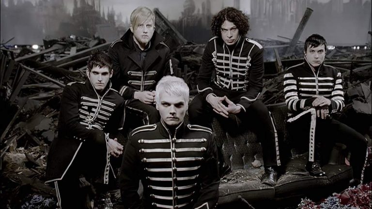 my chemical romance uniforme