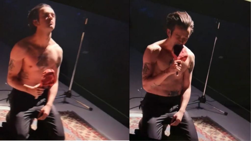 Matty Healy carne cruda