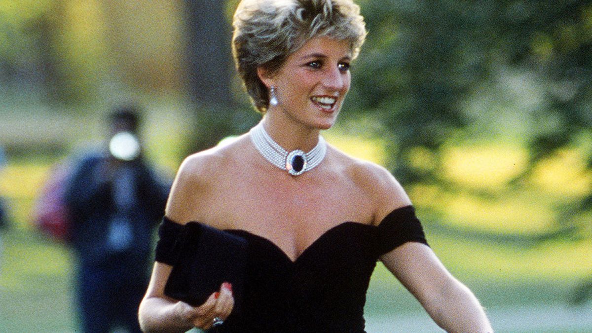 The Crown: La verdad del vestido de la venganza de Diana — Rock&Pop