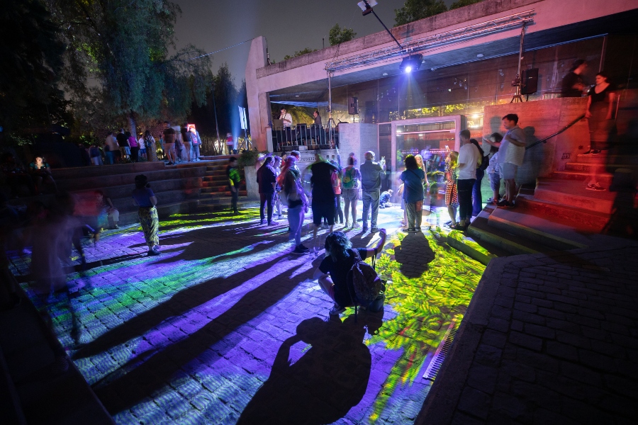 parque de las esculturas luces