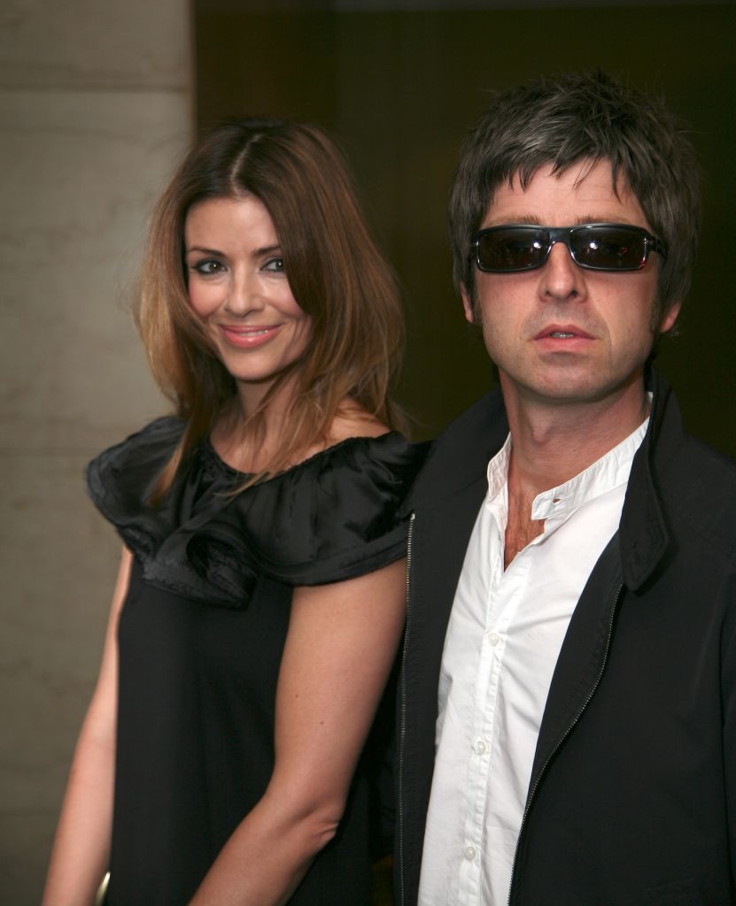 Sara Macdonald y Noel Gallagher