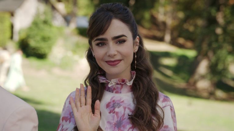 Lily Collins Emily in Paris