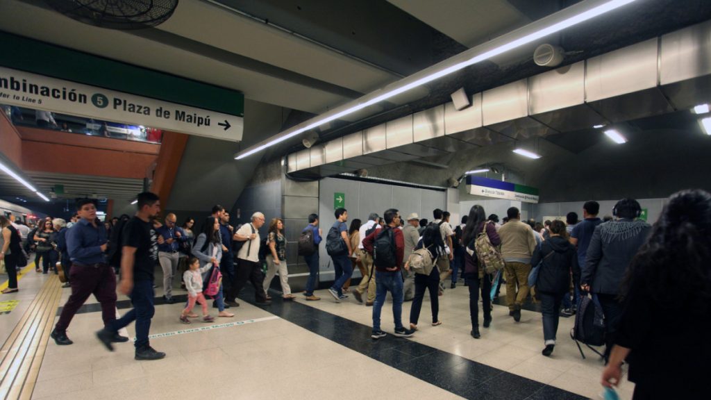 Línea 4 del Metro de Santiago A_UNO_1131990 web