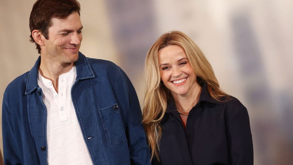Ashton Kutcher Reese Witherspoon