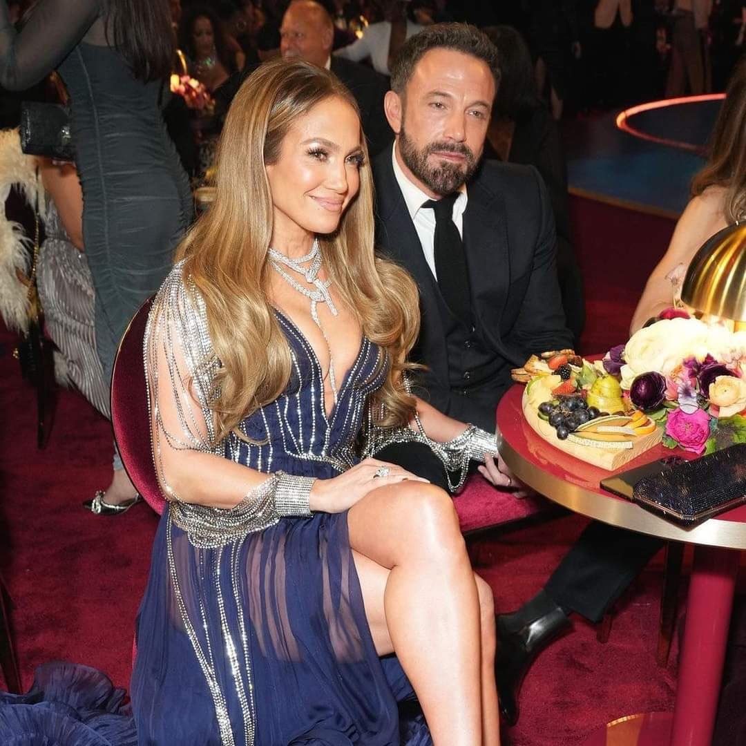 Jennifer Lopez y Ben Affleck en los Grammy
